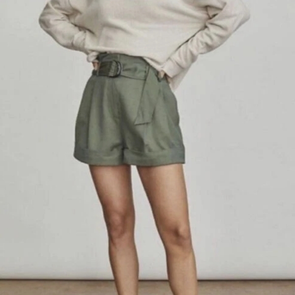 Elizabeth And James Green Dressy Belted Pleated Shorts High Waisted Size 10/30 - Picture 1 of 15